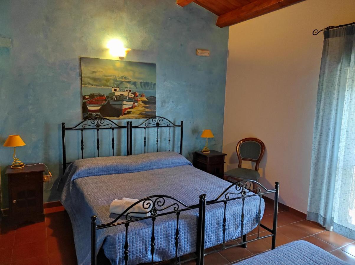 La Casetta B&B Милаццо Экстерьер фото