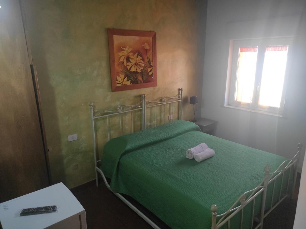 La Casetta B&B Милаццо Экстерьер фото