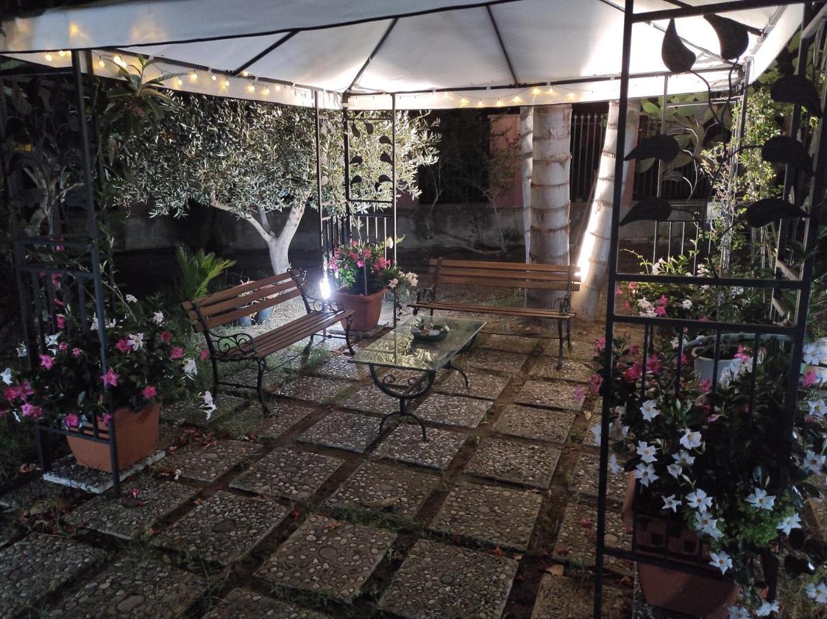 La Casetta B&B Милаццо Экстерьер фото