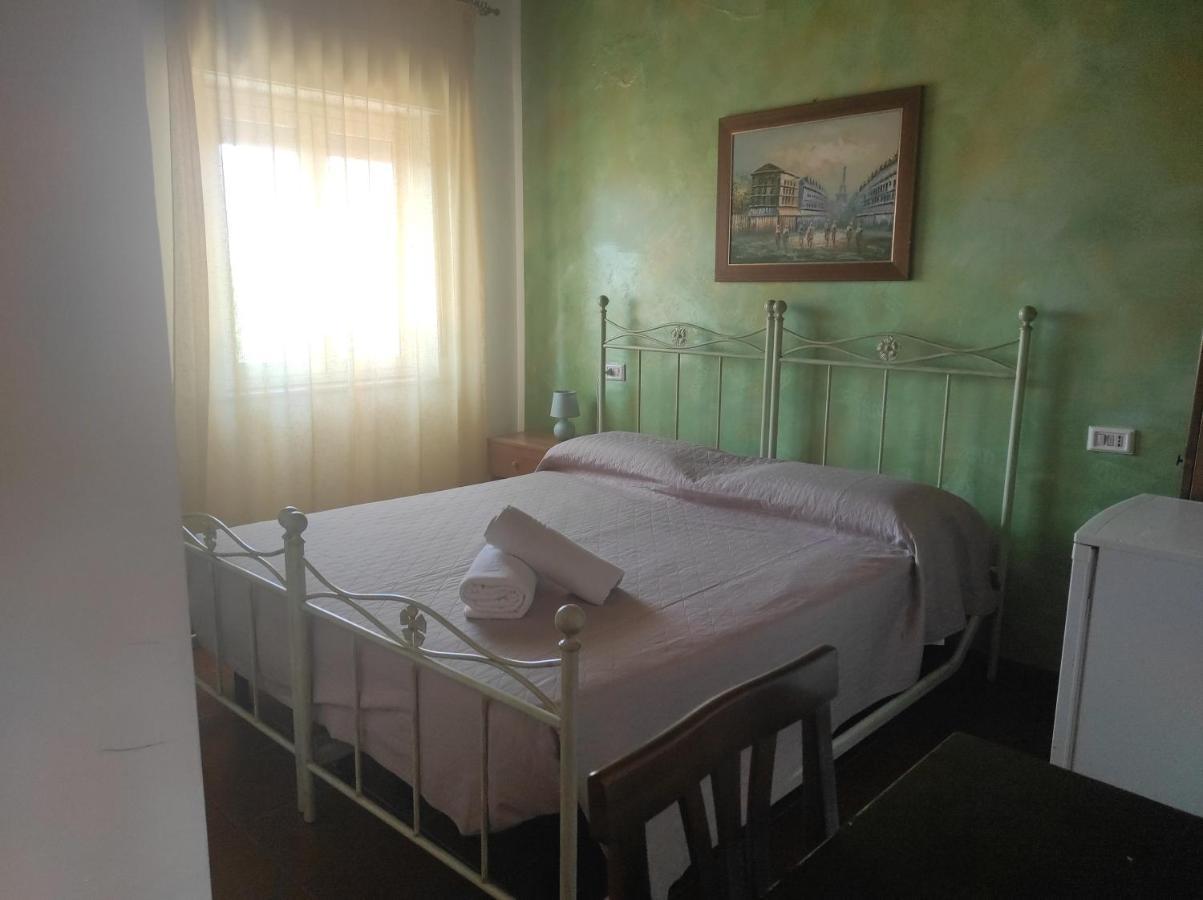 La Casetta B&B Милаццо Экстерьер фото