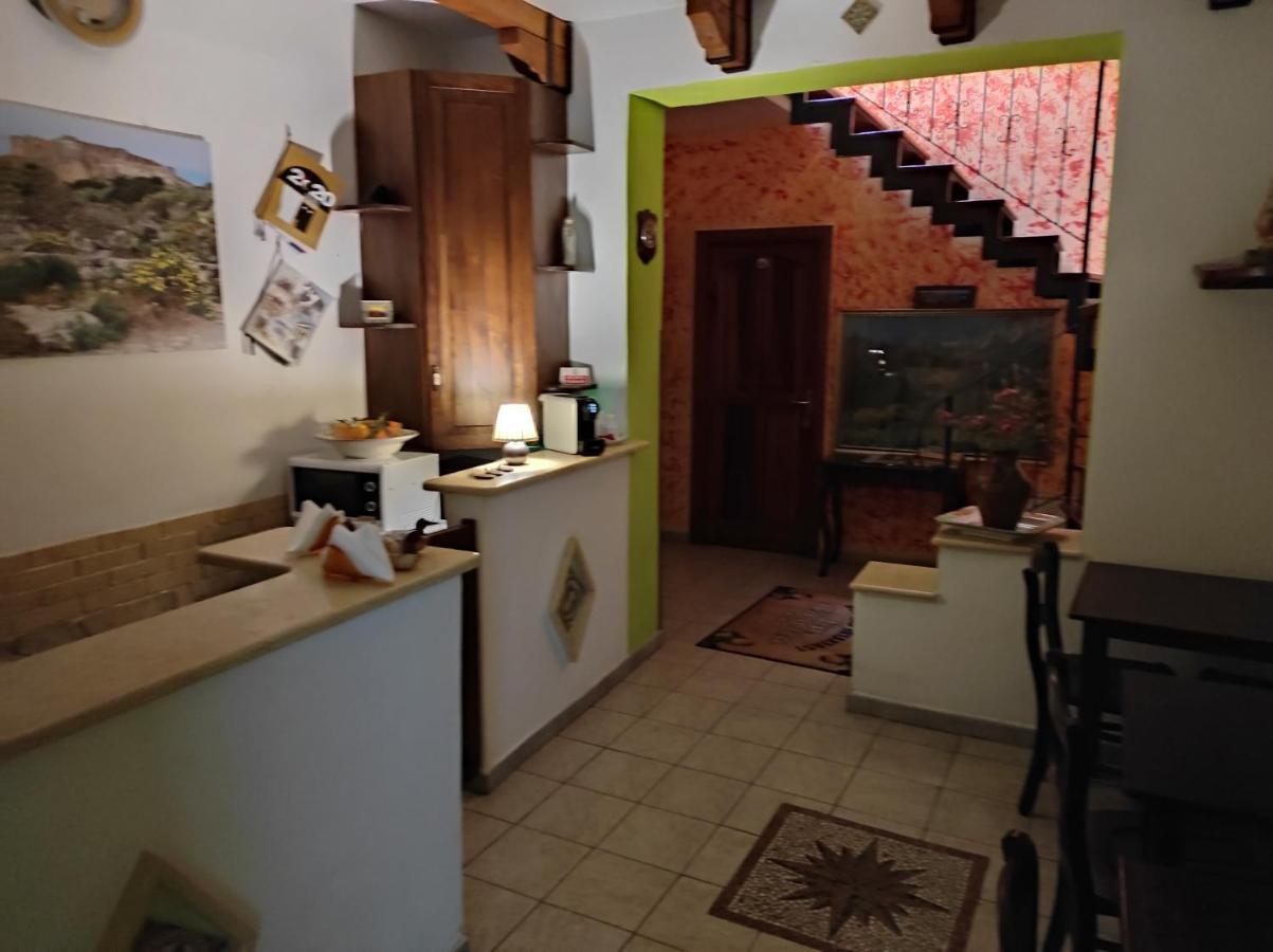 La Casetta B&B Милаццо Экстерьер фото