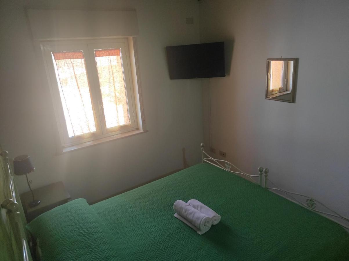 La Casetta B&B Милаццо Экстерьер фото